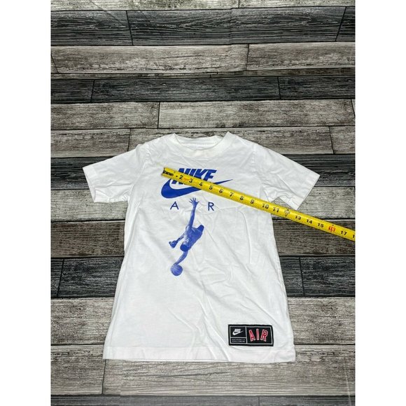 The Nike Tee Short Sleeve T Shirt Size Youth Small - Picture 4 of 7